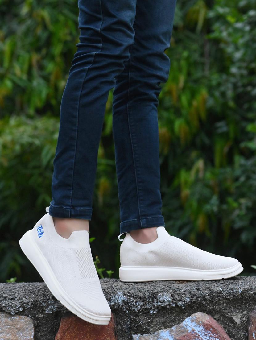 mens solid slip on sport shoe - 18961643 - Standard Image - 5