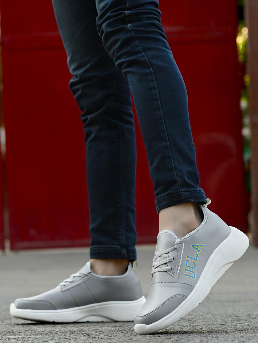 mens lace up sport shoe - 18961653 - Standard Image - 5