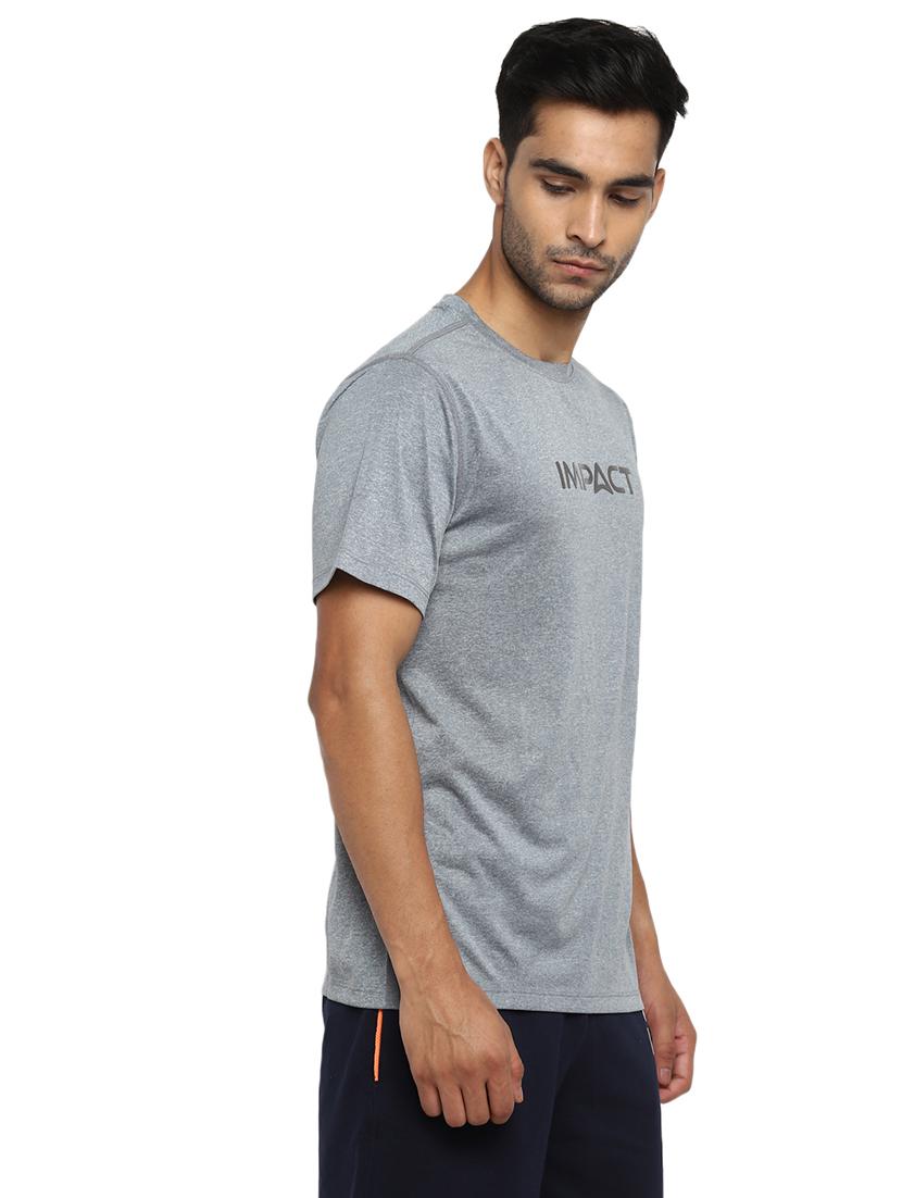 round neck regular t-shirt - 18968869 - Zoom Image - 0