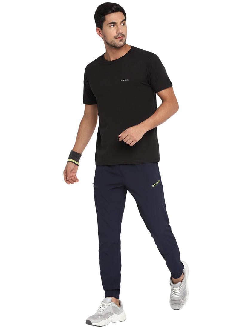 round neck regular t-shirt - 18968925 - Standard Image - 3