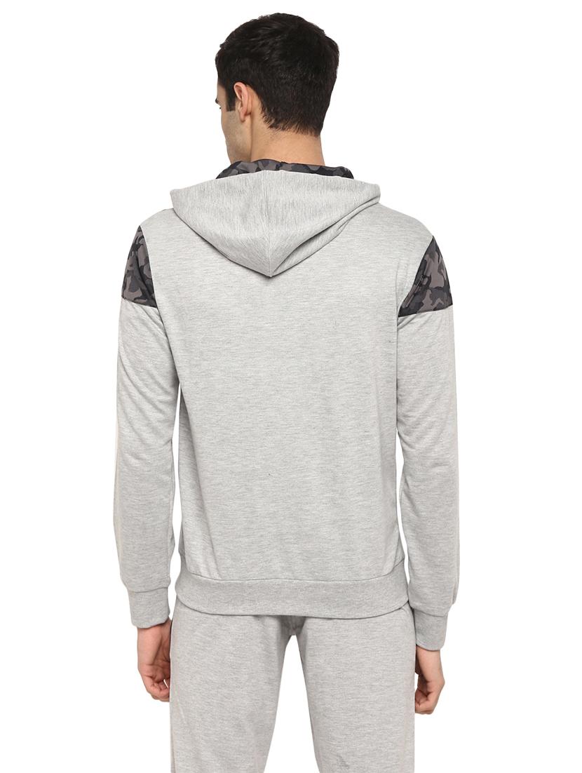 men camouglage long sleeve hooded sweatshirt - 18969091 - Standard Image - 3