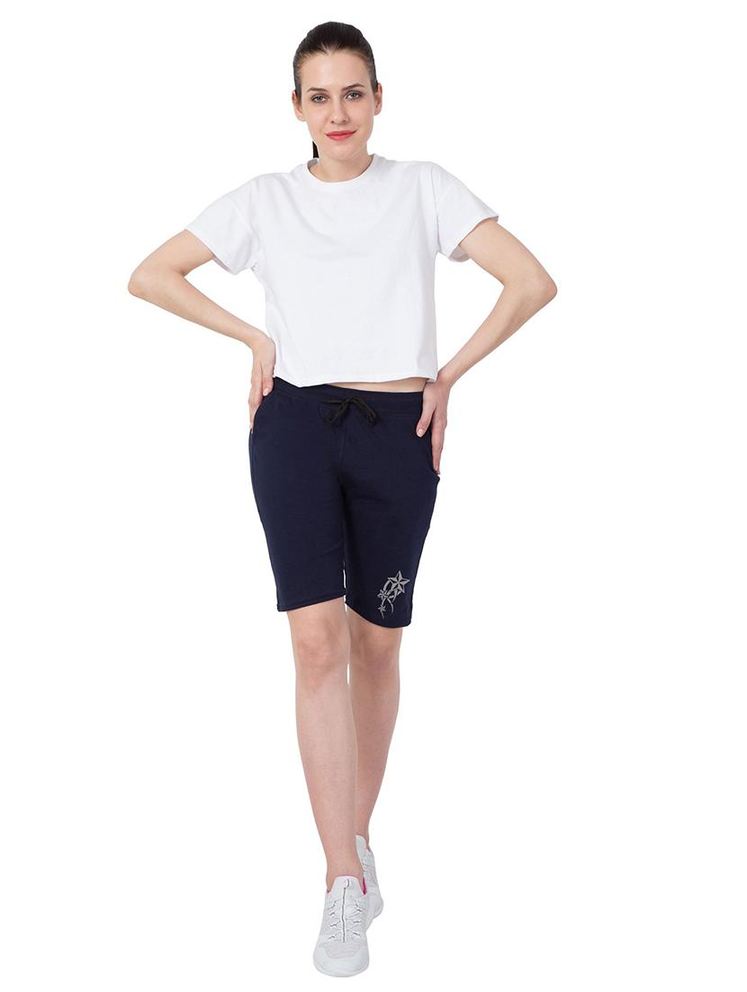 mid rise printed regular short - 18974170 - Standard Image - 3