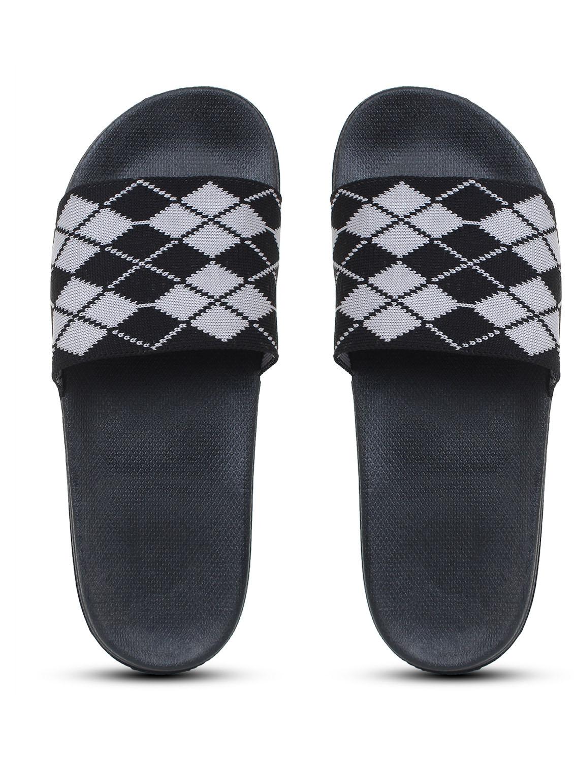 printed slip on flip flop - 19020758 - Standard Image - 3