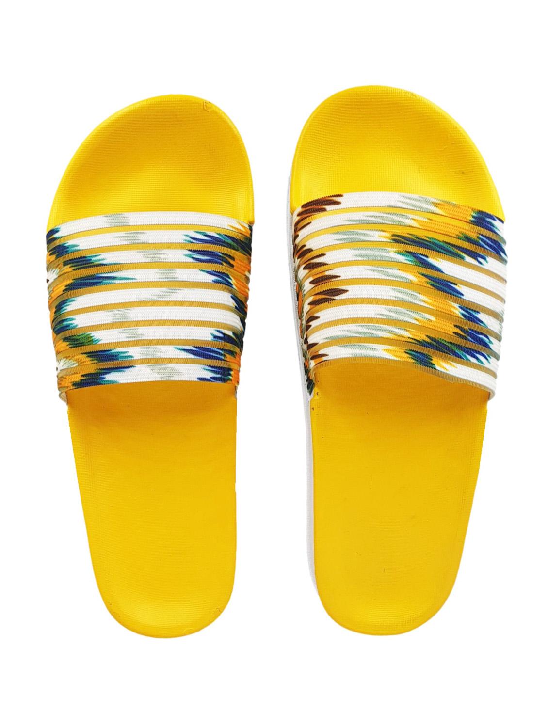 printed slip on flip flop - 19020767 - Standard Image - 3