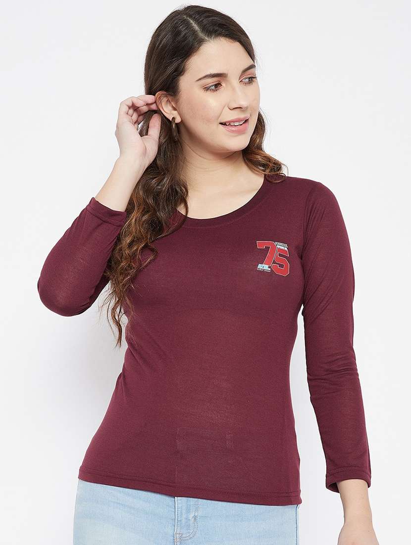 maroon coloured printed regular tee - 19082372 -  Zoom Image - 0