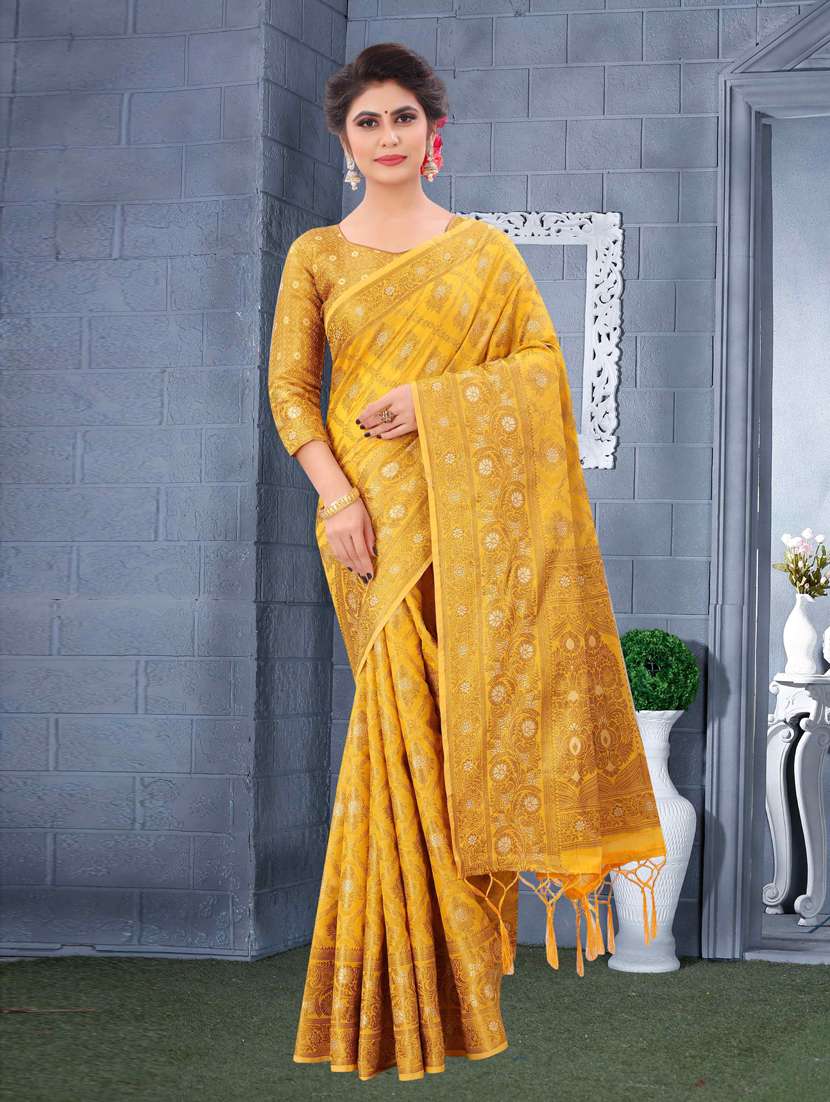 yellow cotton silk set saree - 19083056 - Zoom Image - 0