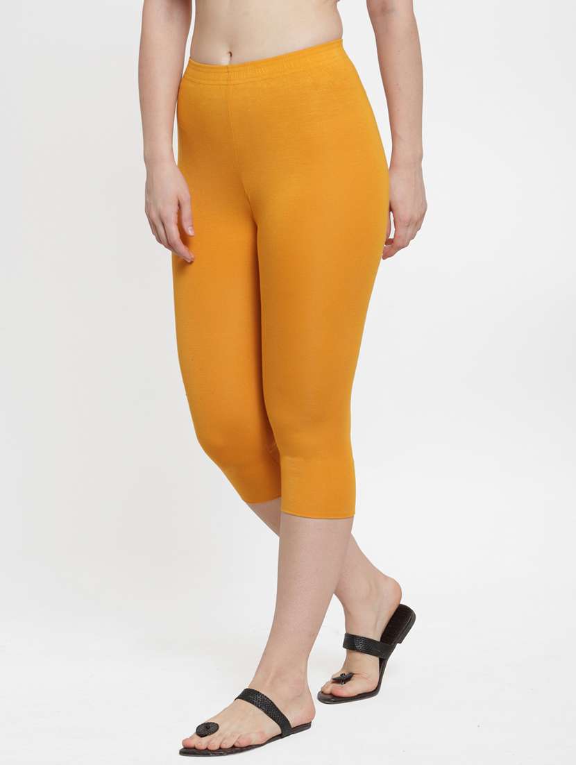 pack of 2 solid capri leggings  - 19086073 -  Standard Image - 3