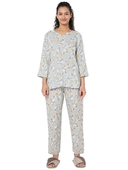 floral printed nightwear pajama set - 19086696 - Standard Image - 0