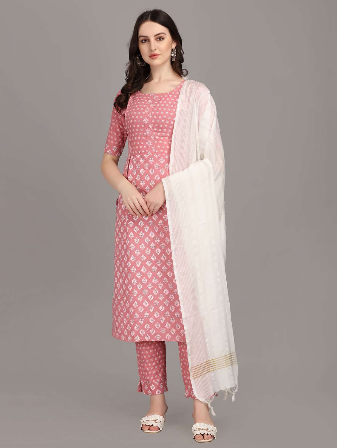Buy online Printed Kurta Pant Set With Dupatta from ethnic wear for