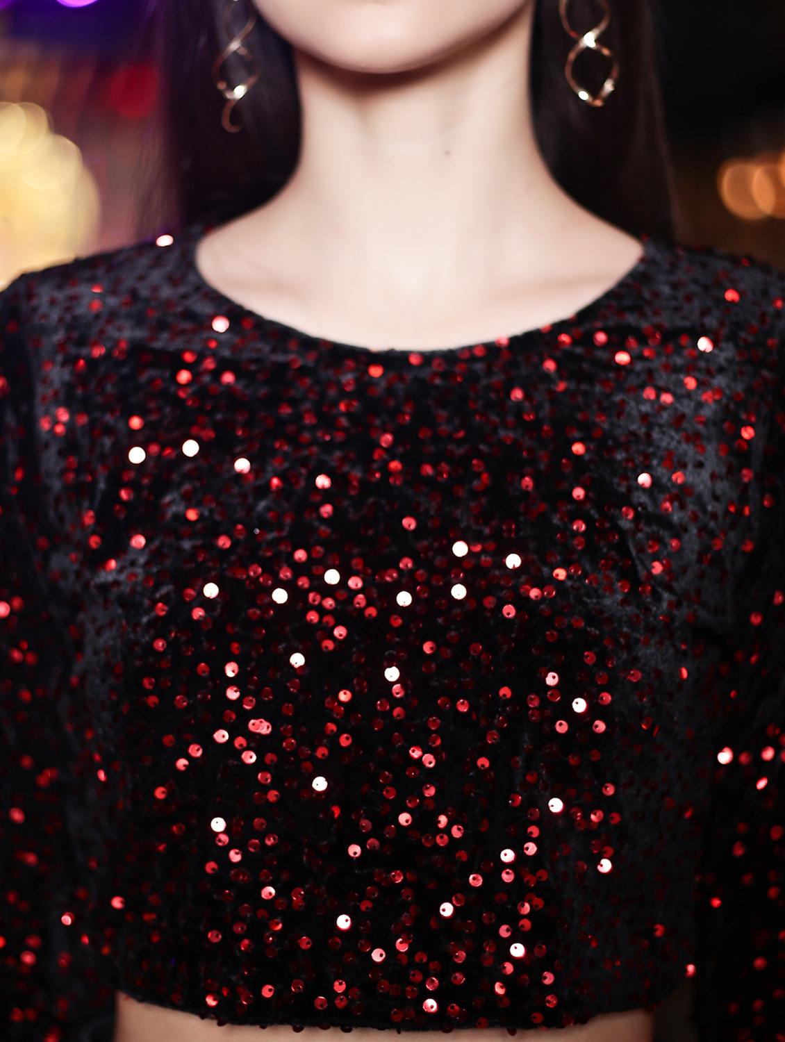 women's crop round neck top - 19109011 - Standard Image - 5