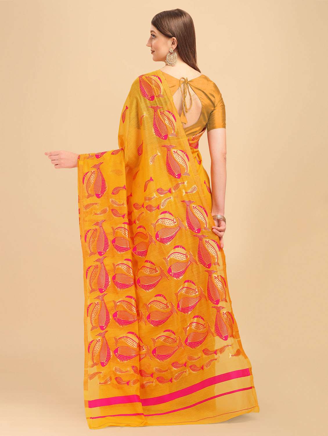 women's graphic gold colored saree - 19110127 - Standard Image - 3