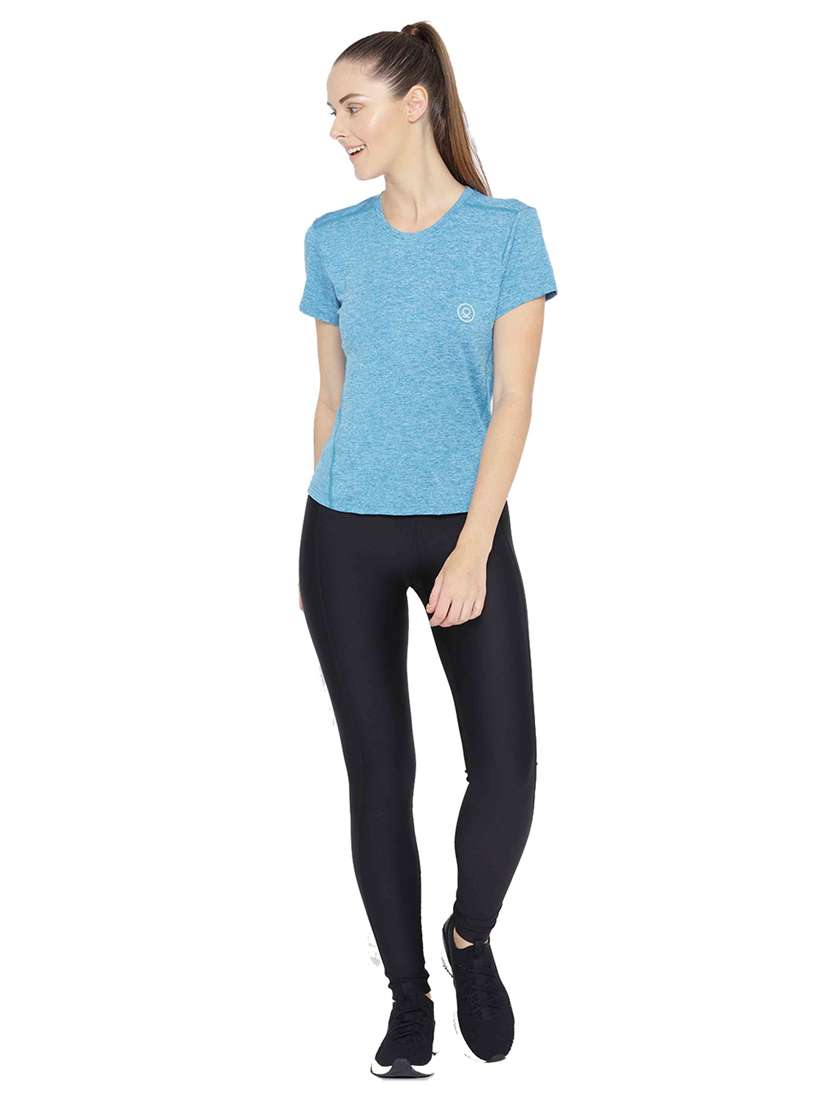 women's plain round neck t-shirt - 19112941 - Standard Image - 3