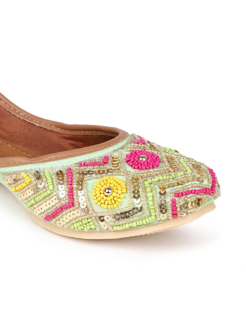 embellished jutis & mojaris - 19117279 - Standard Image - 5