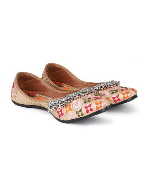 embroidered jutis & mojaris - 19117301 - Standard Image - 0