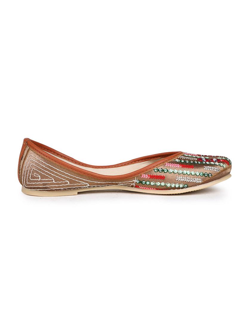 embellished jutis & mojaris - 19117402 - Standard Image - 3