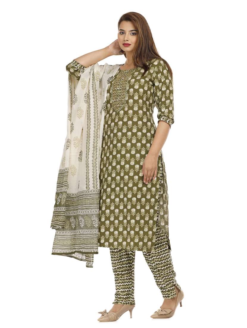 Women Three Quarter Sleeve Kurta Pant With Dupatta Set