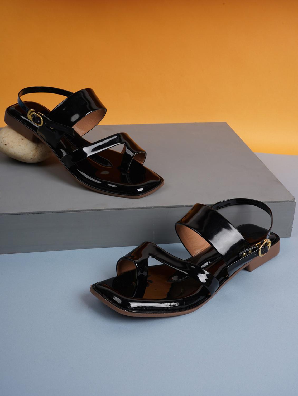black flat sandal - 19129261 -  Zoom Image - 0