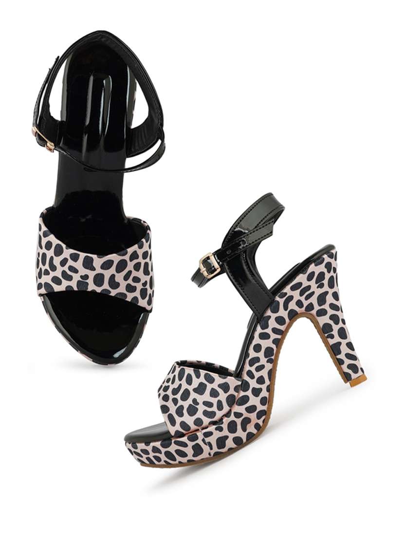 ankle strap heel sandal  - 19129708 -  Standard Image - 3