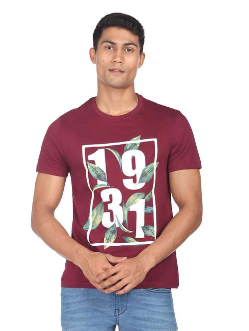 men front print short sleeve t-shirt - 19131527 -  Standard Image - 0