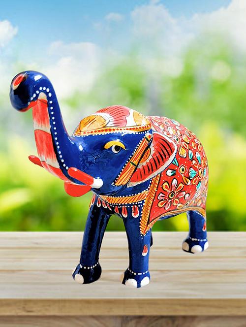 handicraft & artifact showpiece - 19132425 -  Standard Image - 0