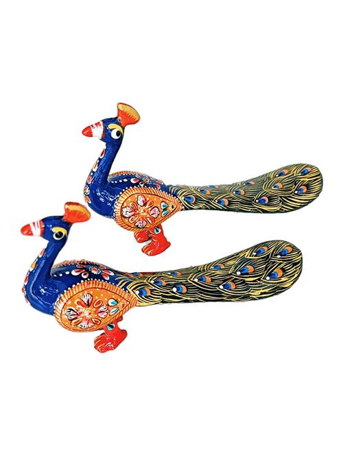 handicraft & artifact showpiece - 19132437 -  Standard Image - 0