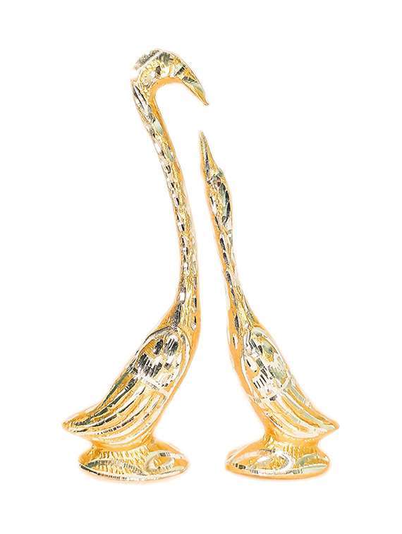 handicraft & artifact showpiece - 19132497 -  Standard Image - 3