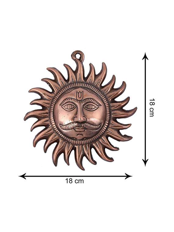 religious idol & figurine - 19132773 -  Standard Image - 3