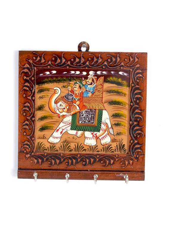 bird & animal showpiece