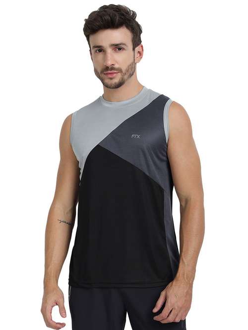 round neck color block t-shirt - 19155907 -  Standard Image - 0