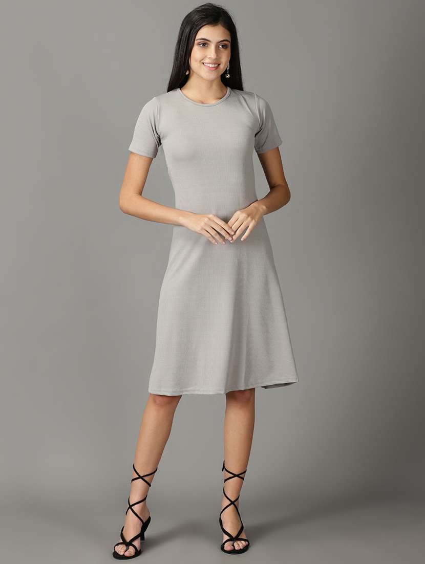 women's  solid dress - 19159798 -  Zoom Image - 0
