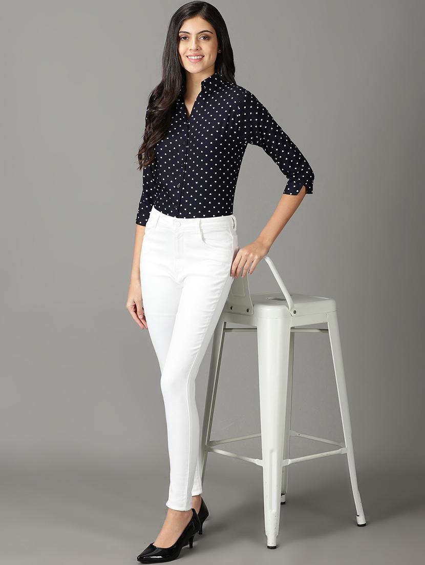 curved hem printed shirt - 19159912 - Standard Image - 3