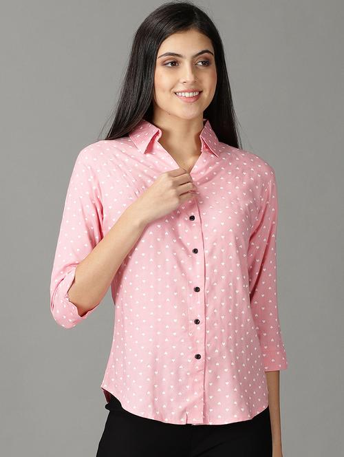 curved hem printed shirt - 19159913 - Standard Image - 0