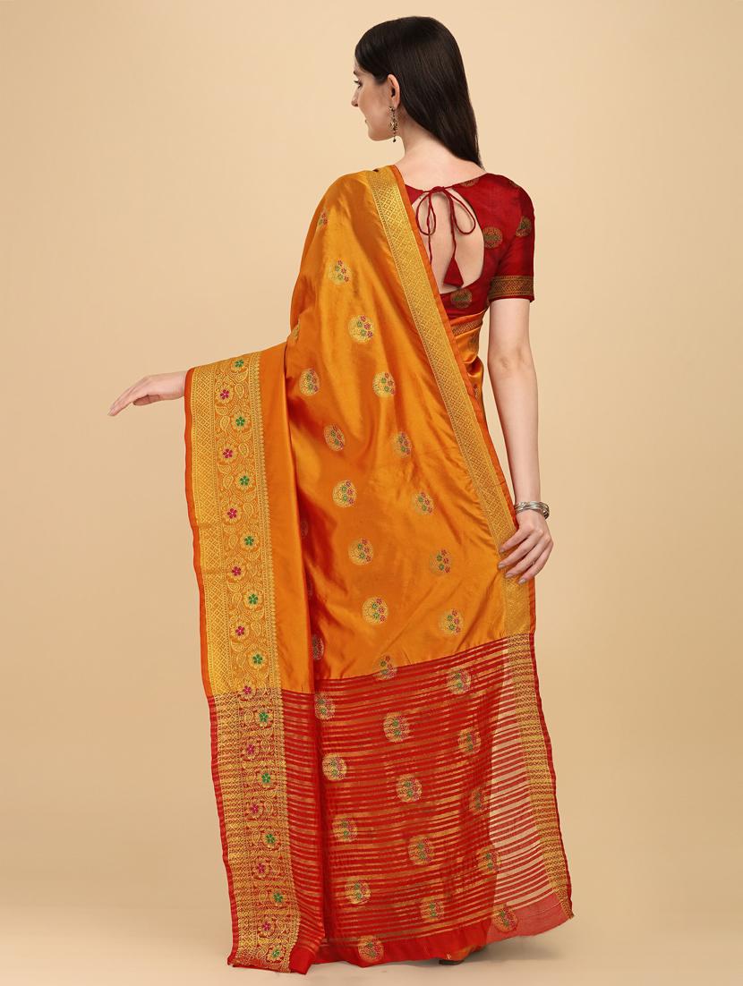 gold silk banarasi saree with blouse - 19161234 - Standard Image - 3