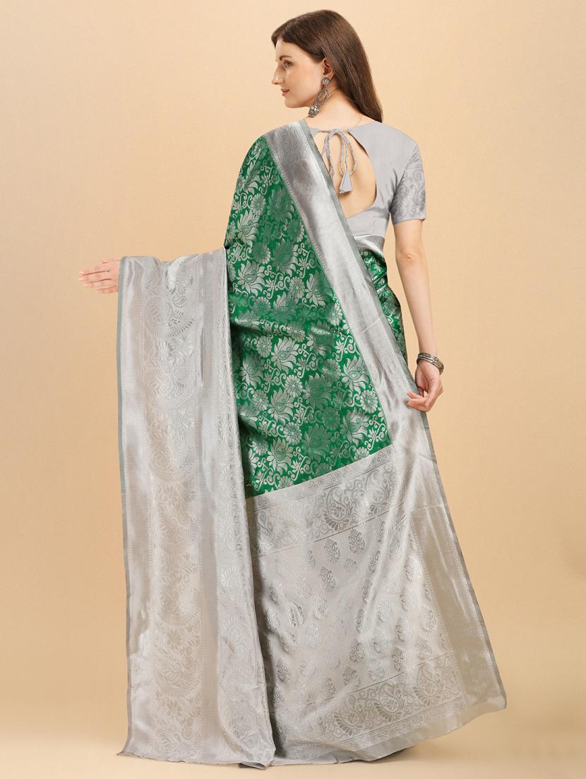green silk banarasi saree with blouse - 19161306 - Standard Image - 3