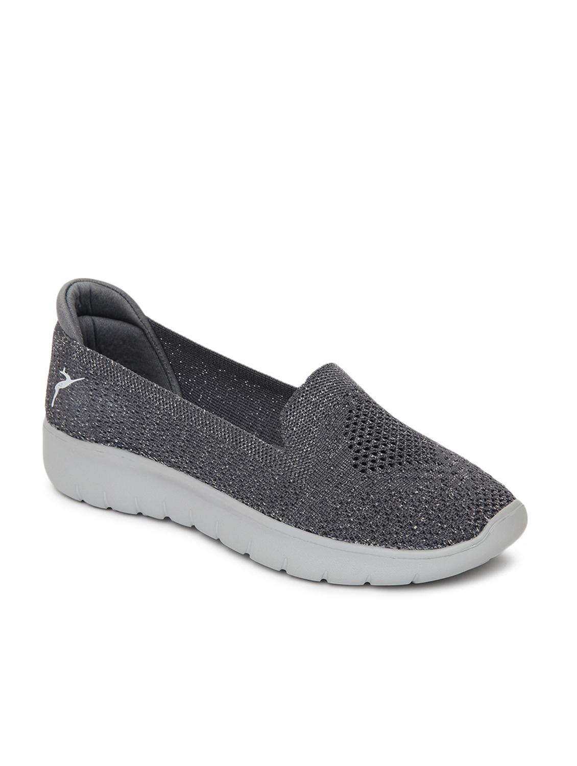 women slip on ballerina