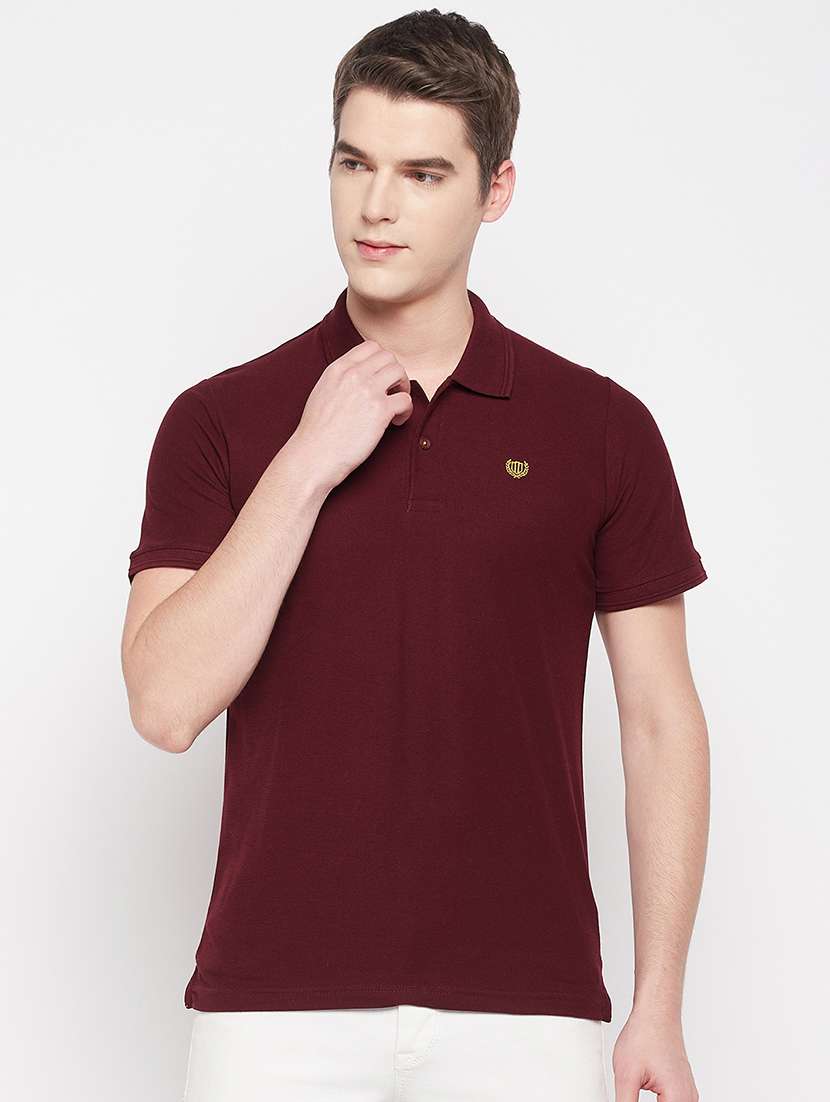 maroon cotton t-shirt