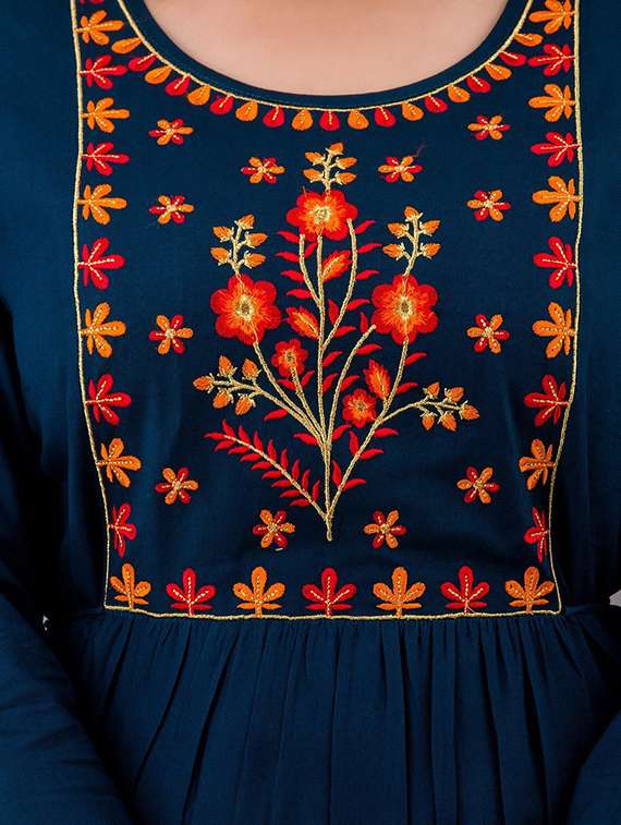 embroidered flared ethnic dress - 19166771 - Standard Image - 3