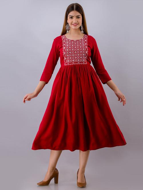 embroidered flared ethnic dress - 19166773 - Standard Image - 0
