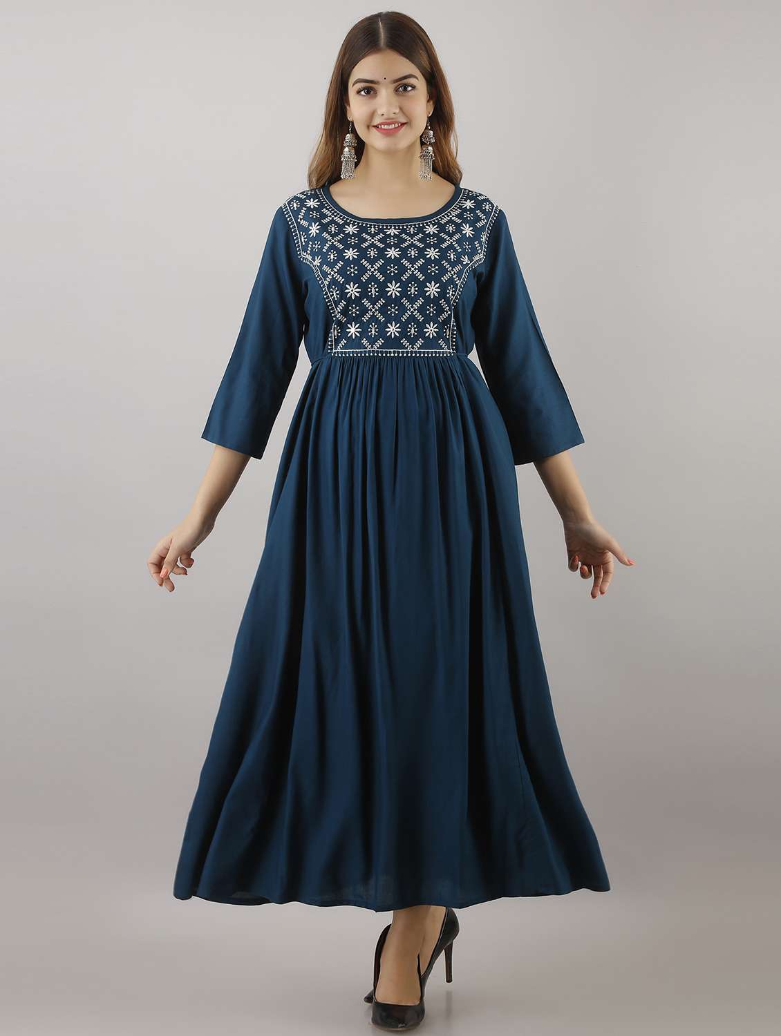 embroidered flared ethnic dress - 19166791 - Zoom Image - 0