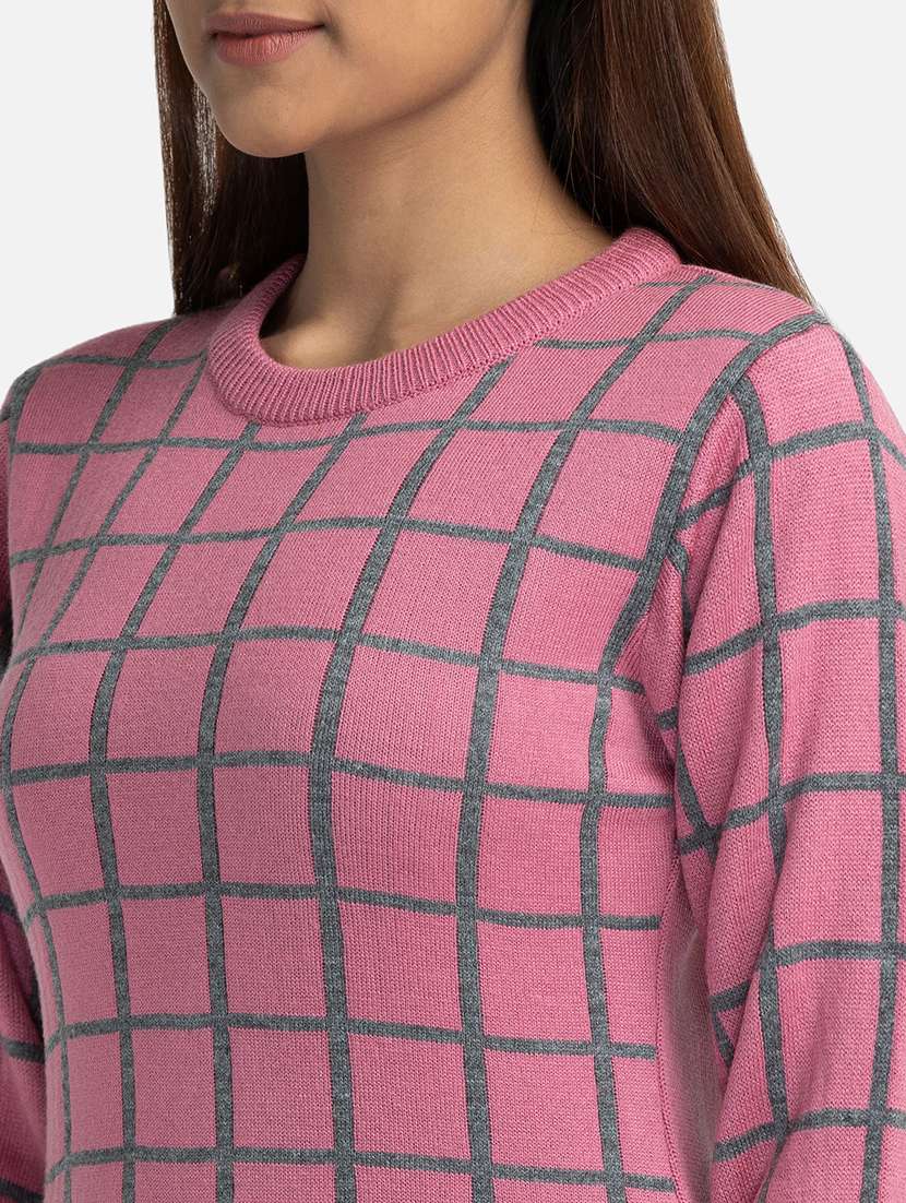 round neck checkered pullover - 19172928 -  Standard Image - 5