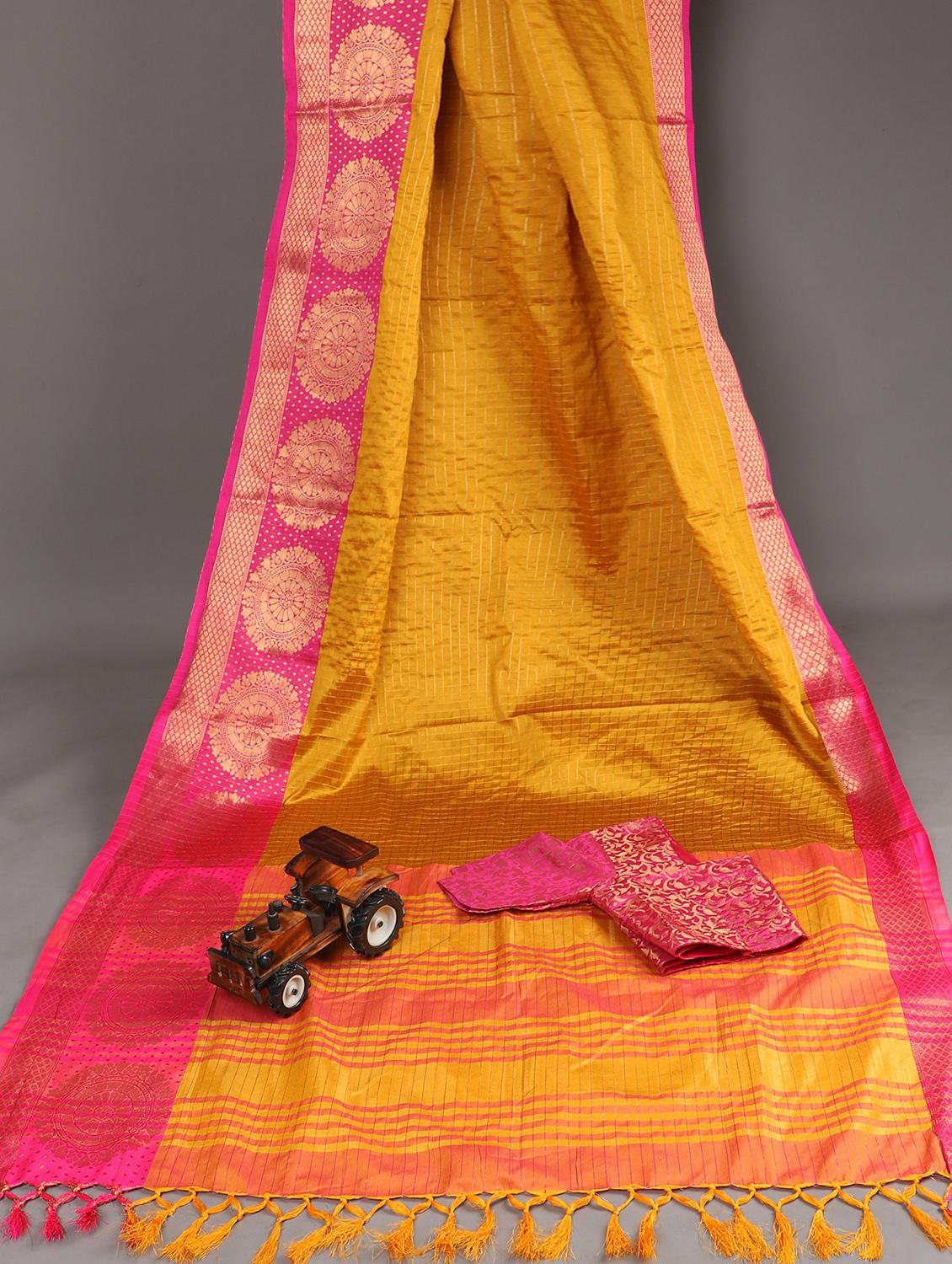 self design woven saree with blouse - 19175820 - Standard Image - 3