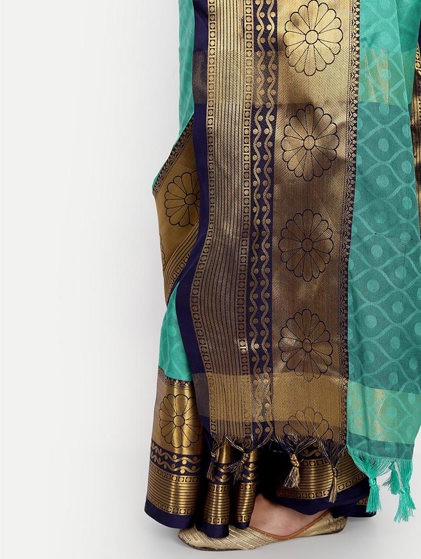 self design woven saree with blouse - 19176577 - Standard Image - 3