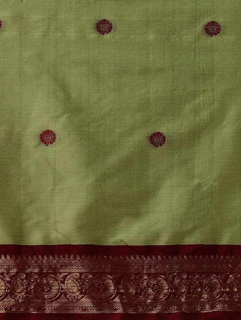 self design woven saree with blouse - 19176634 - Standard Image - 3