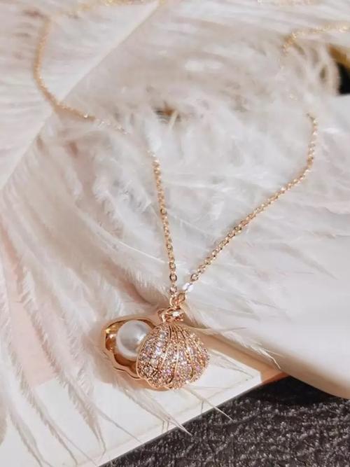 name : necklaces & chains with - 19178992 - Standard Image - 0