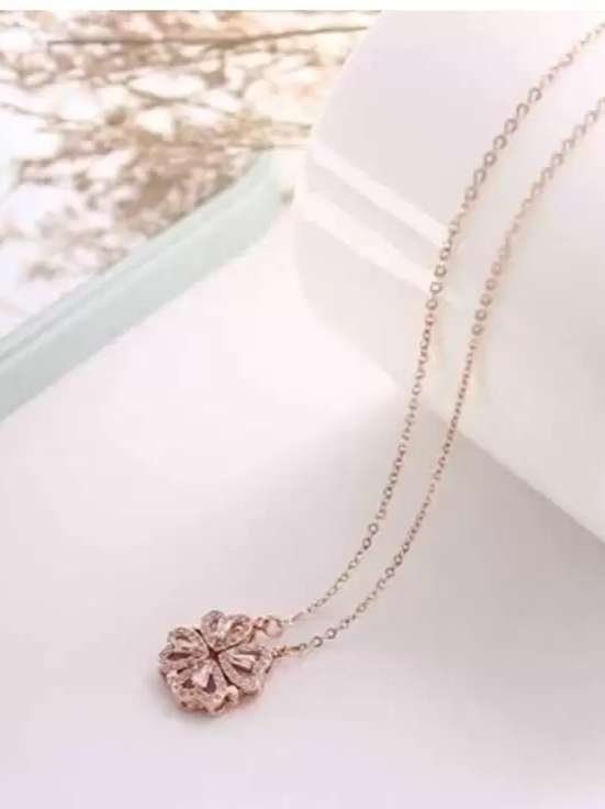 name : necklaces & chains with  - 19179237 -  Standard Image - 3