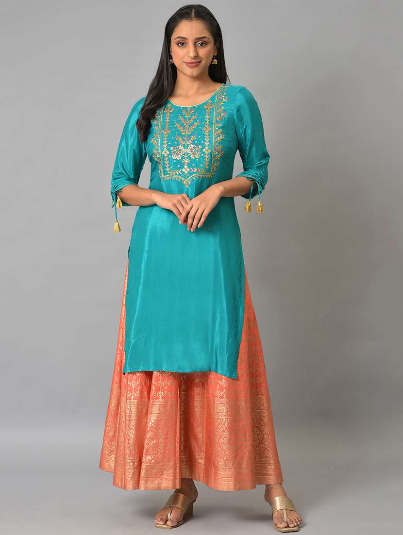 women's straight kurta