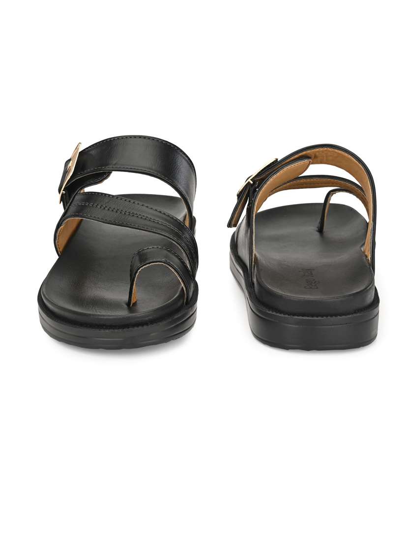 men toe seperator sandals - 19190383 -  Standard Image - 3