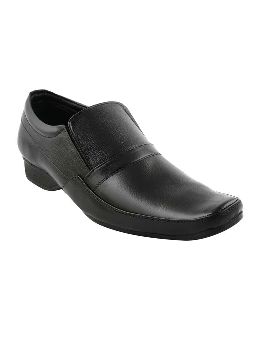black solid formal shoes