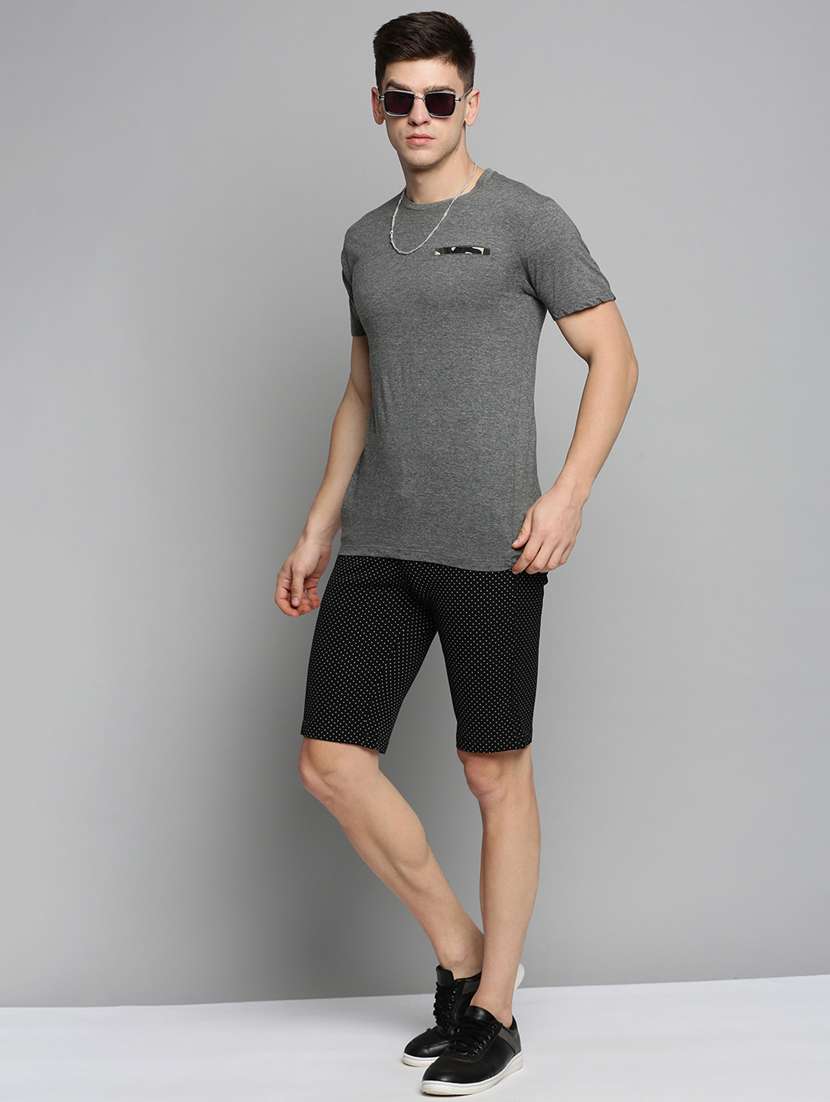 men printed mid rise chinos bermuda shorts - 19207568 -  Standard Image - 3