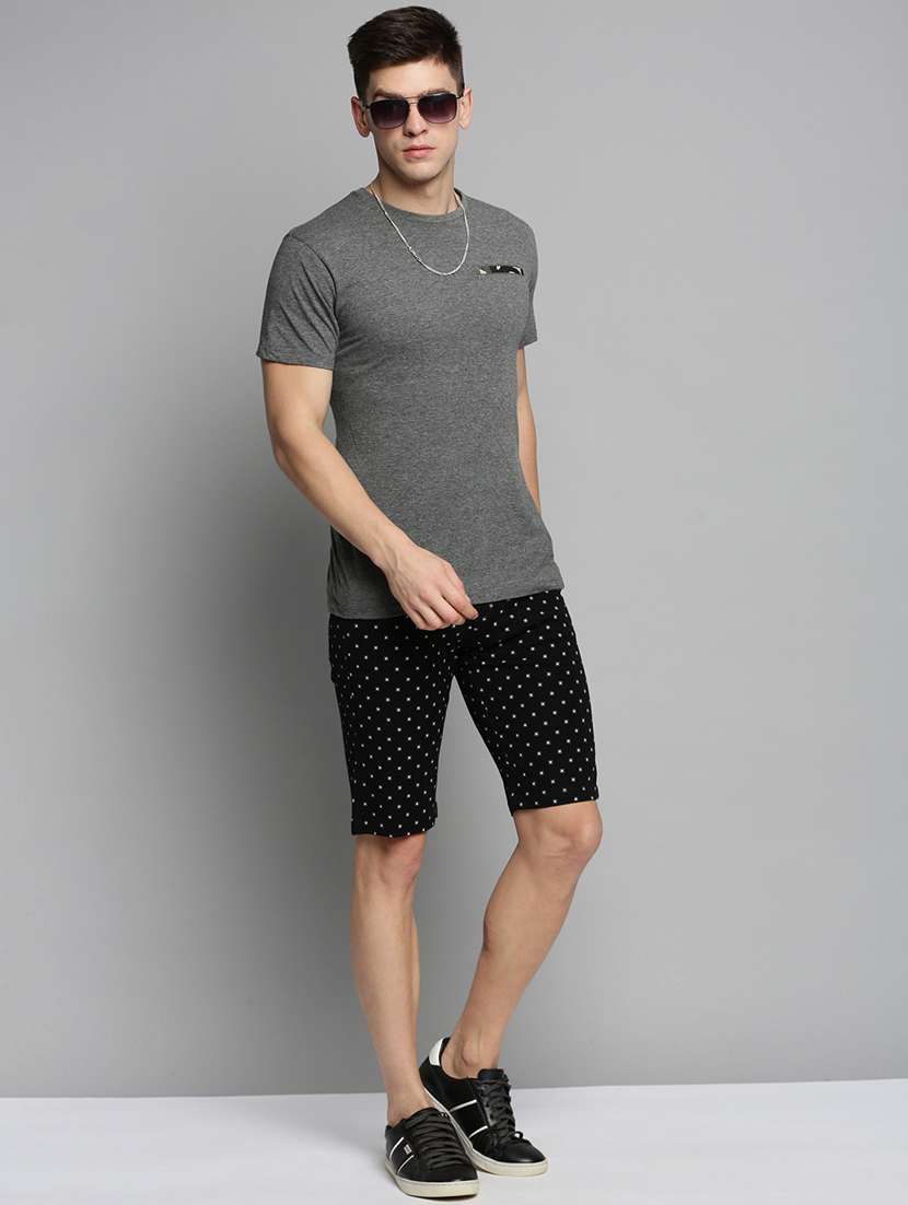 men printed mid rise chinos bermuda shorts - 19207569 -  Standard Image - 3